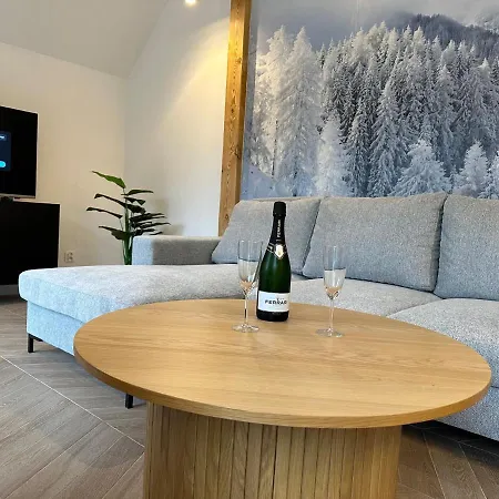 Apartment Gorska Osada 21 *