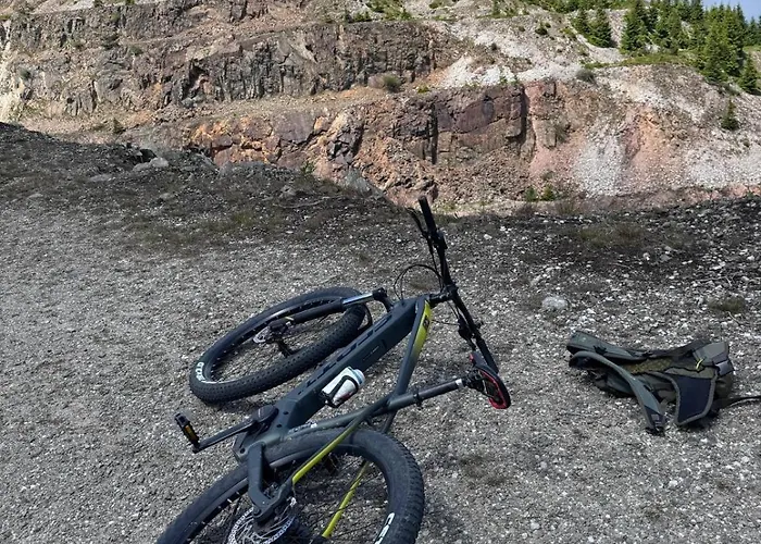 Gorska Osada 21 アパート